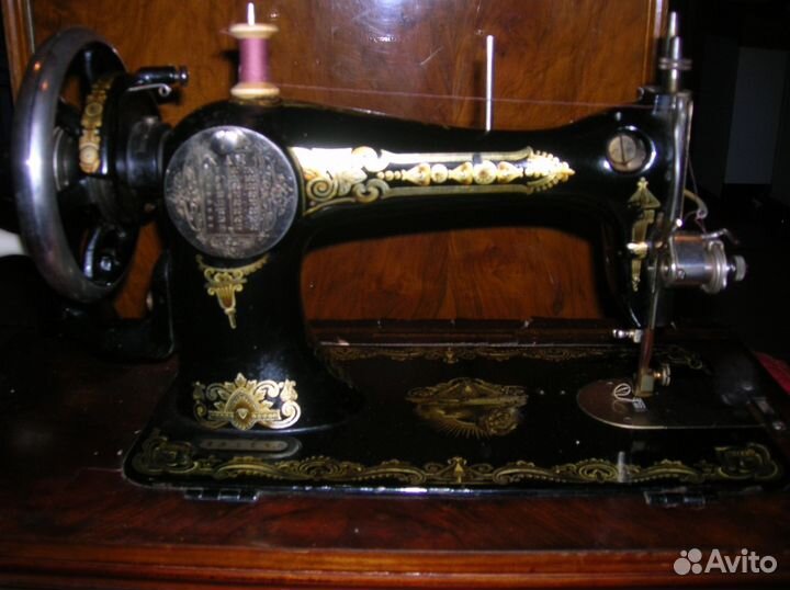 Ручная швейная машина 