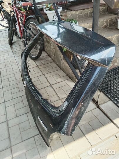Дверь багажника mazda 323f