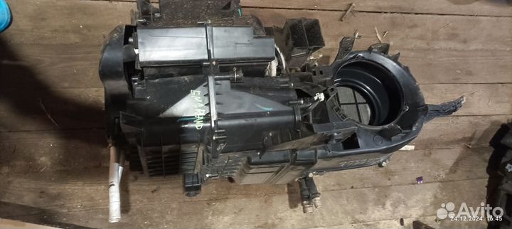 Корпус отопителя Geely Emgrand EC7