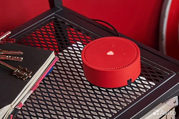 Умная колонка Яндекс Станция Лайт красный
