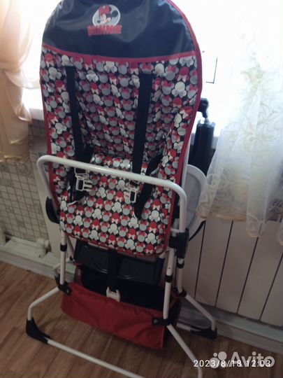 Детский столик для кормления