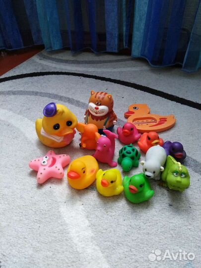 Игрушки для купания+термометр