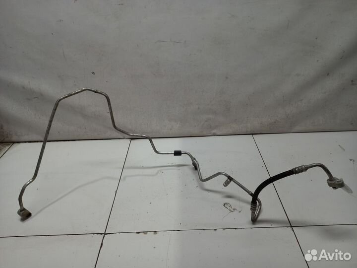 VW Polo (MK5) V трубка кондиционера