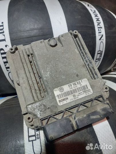 070906016F Блок управления двигателем VW Touareg