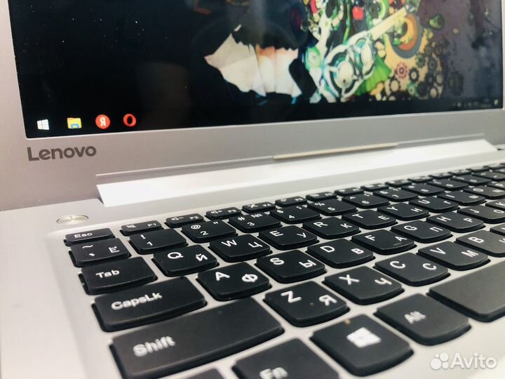 Игровой ноутбук Lenovo Intel/8Gb/2 Видеокарты