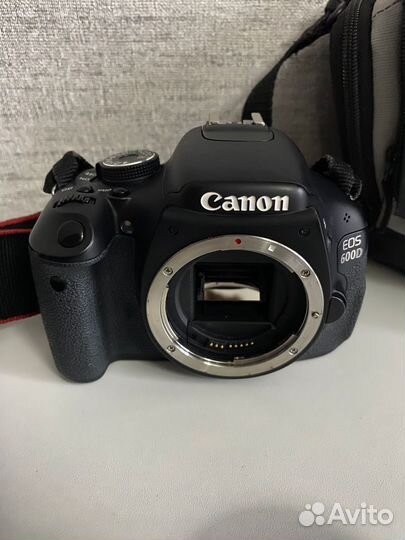 Зеркальный фотоаппарат canon 600d