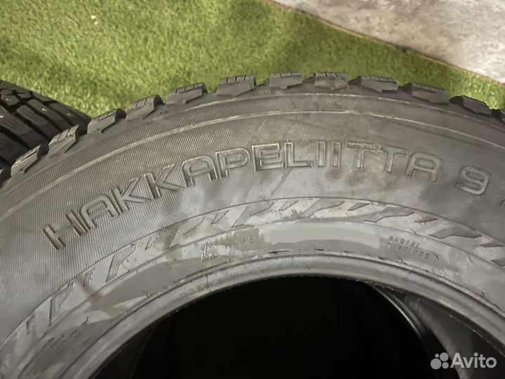 Nokian Tyres Hakkapeliitta 9 275/40 R18 103T