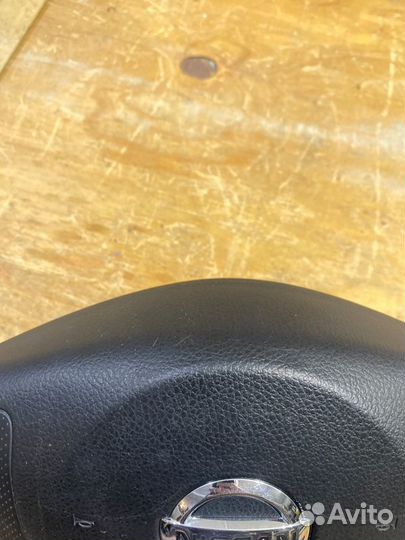 Подушка безопасности водителя Nissan X-Trail NT31