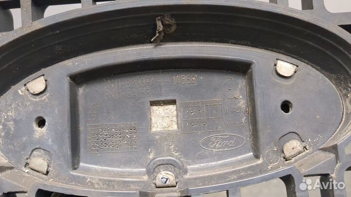 Решетка радиатора Ford Fusion