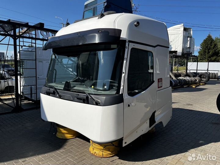 Кабина Renault T