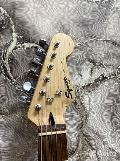 Электрогитара с комбиком Fender Squier