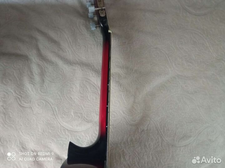 Акустическая гитара Музима