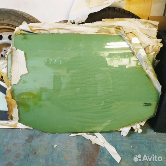 Стекло на ваз 2110 переднее правое