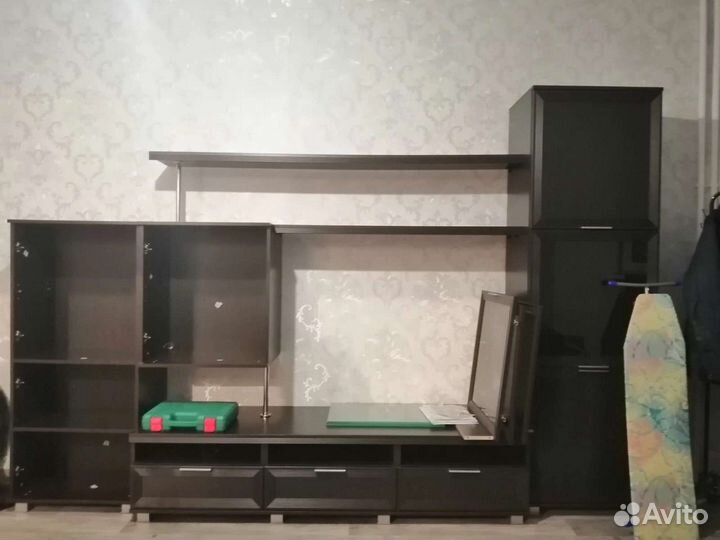 Стенка горка в гостиную