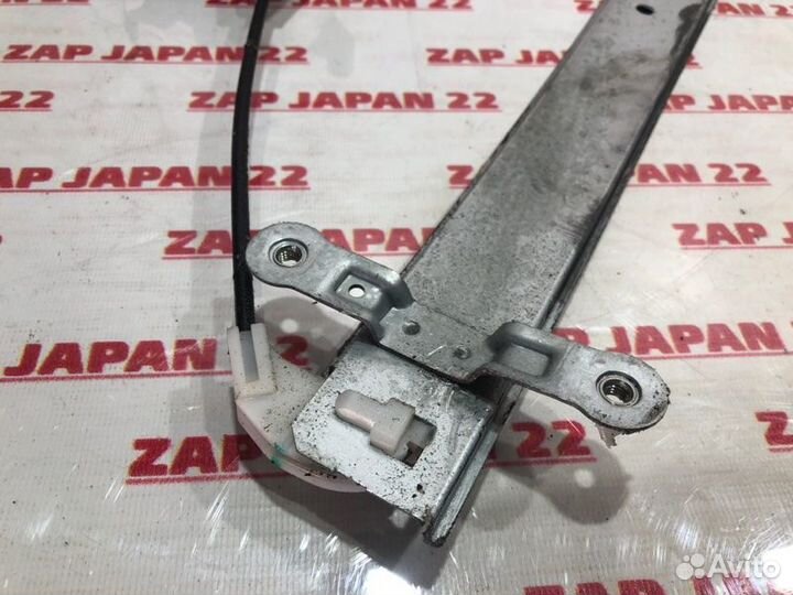 Стеклоподъемник передний правый Subaru Outback BS