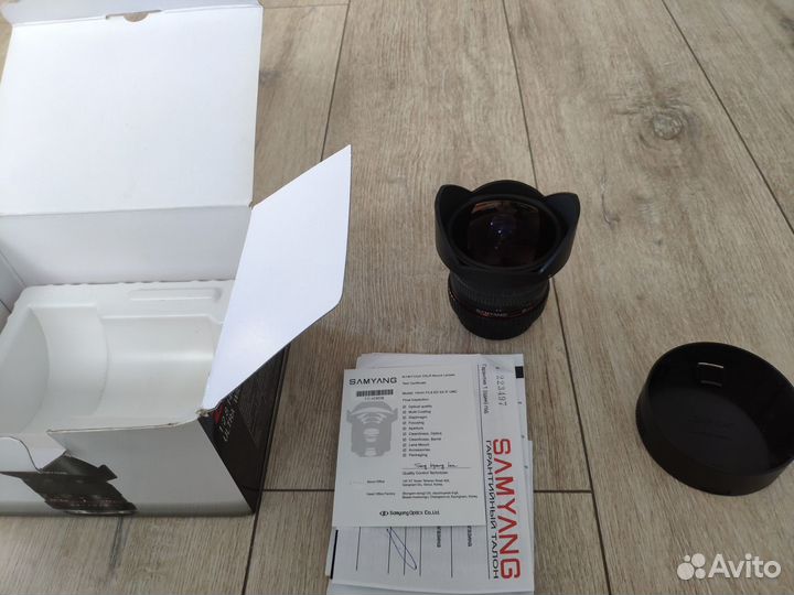 Объектив samyang 2.8/14mm (рыбий глаз)