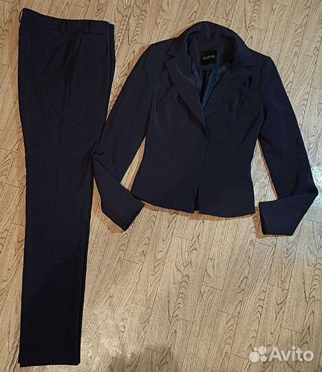 Брючный женский школьный костюм 40-42 размер
