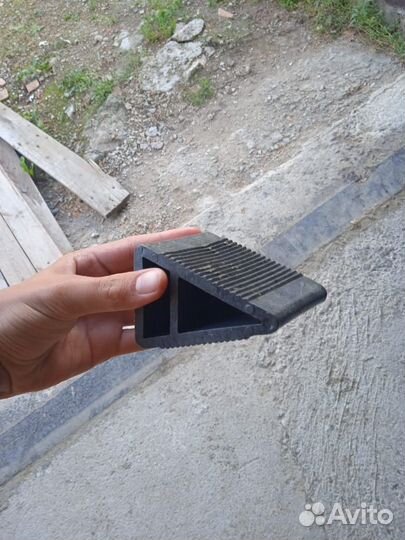 Башмак противооткатный