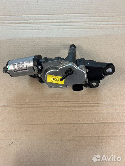 Моторчик стеклоочистителя задний VW Scirocco