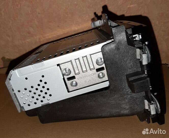 Автомагнитола Renault