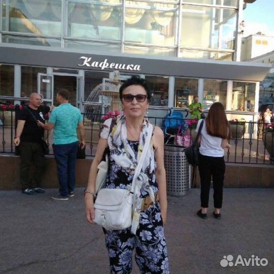 Преподаватель английского языка