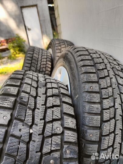 Dunlop SP Winter Ice 01 185/65 R15