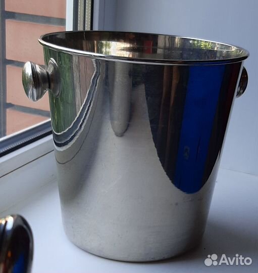 Ведро для шампанского