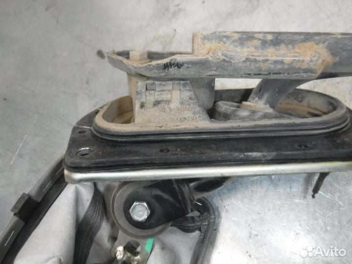 Кулиса МКПП Лада Калина 11194 2008