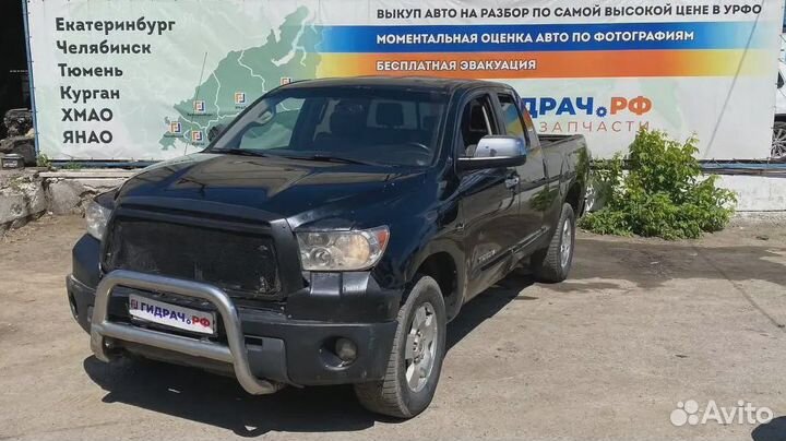 Обшивка двери задней правой Toyota Tundra (XK50) 6