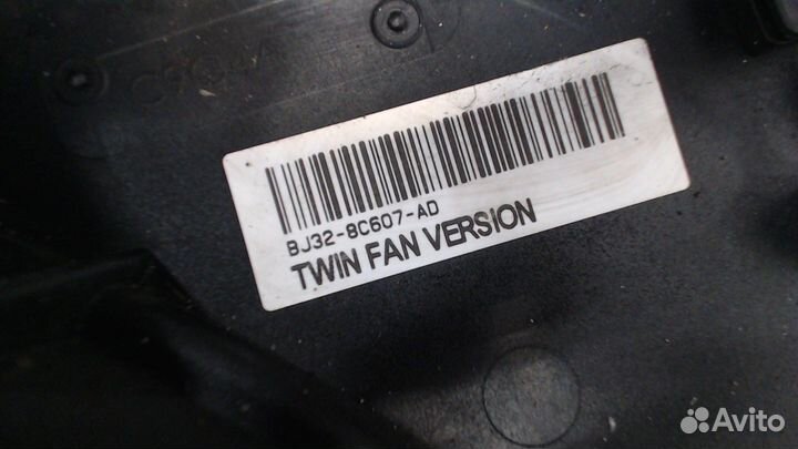 Вентилятор радиатора Land Rover Range Rover Evoque