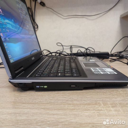 Ноутбук asus F3J