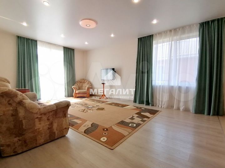 Коттедж 110,7 м² на участке 6 сот.