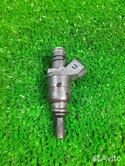 Форсунка топливная Bmw 525I Touring E60 / E61 M54