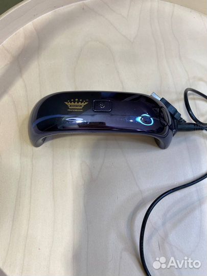 Лампа для ногтей