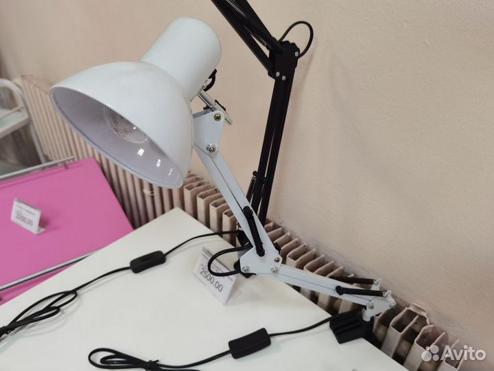 Светильник бестеневой