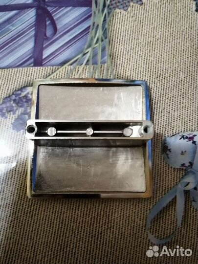 Мебельные ручки бельгийские металлические