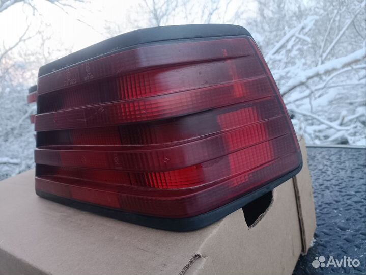 Редкие задние фонари Мерседес w124 DOT RED