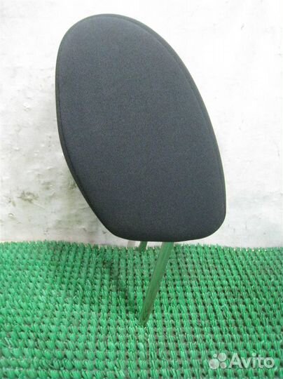 Подголовник Mazda 3 (BL) 2010