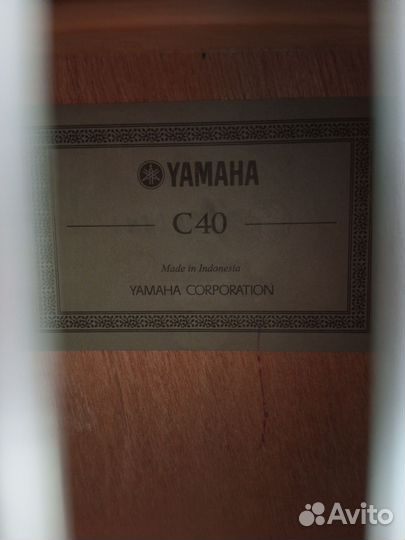 Гитара yamaha c40