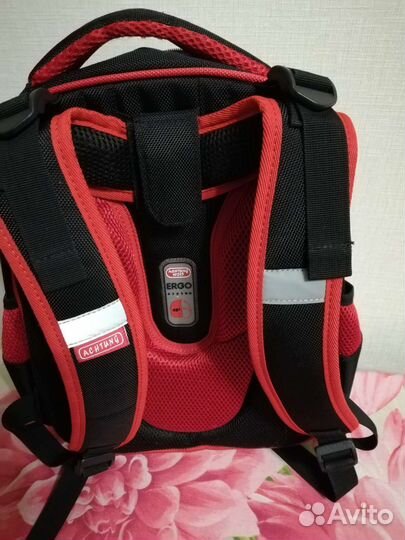 Рюкзак школьный