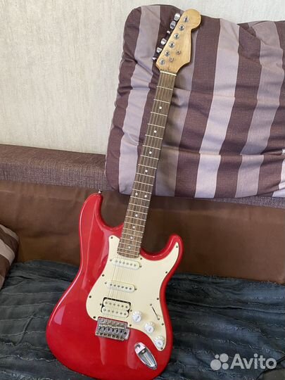 Электрогитара