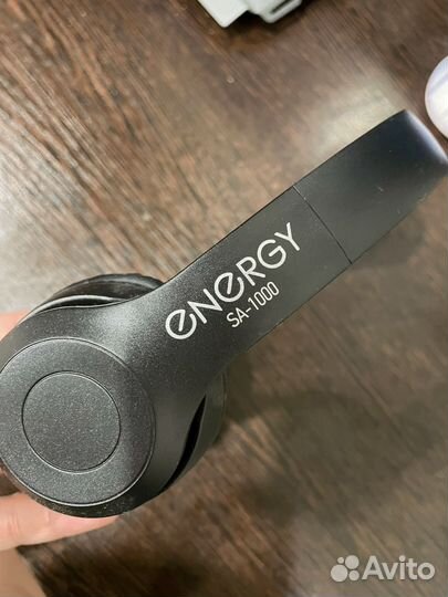 Беспроводные наушники