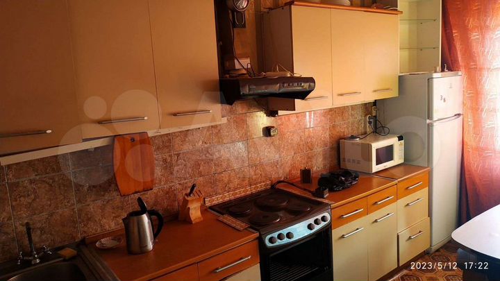 3-к. квартира, 72 м², 6/9 эт.