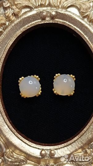 Женские серьги гвоздики