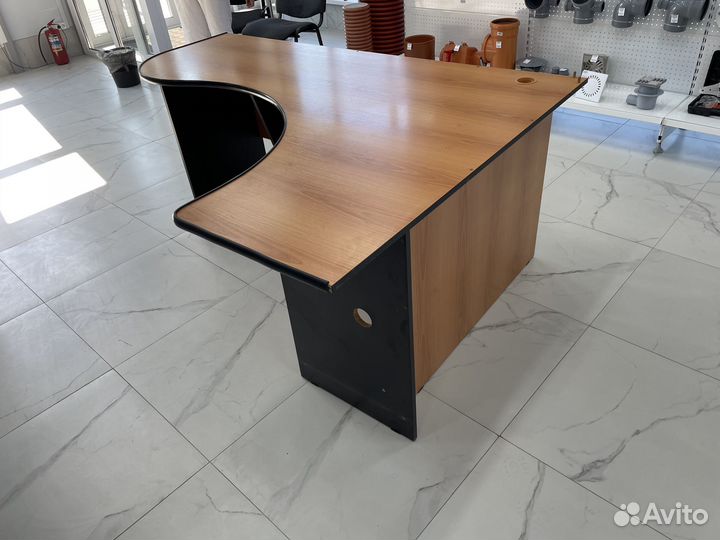Письменный стол бу