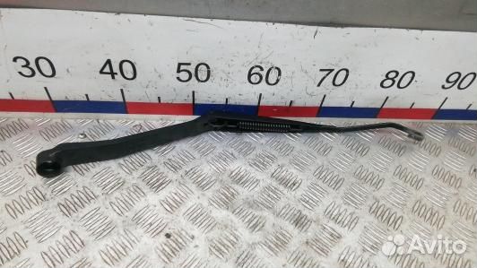 Щеткодержатель лобового стекла toyota RAV 4 ZCA2