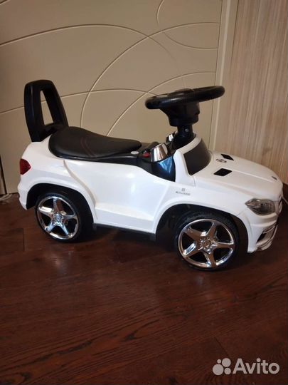 Машинка каталка mercedes