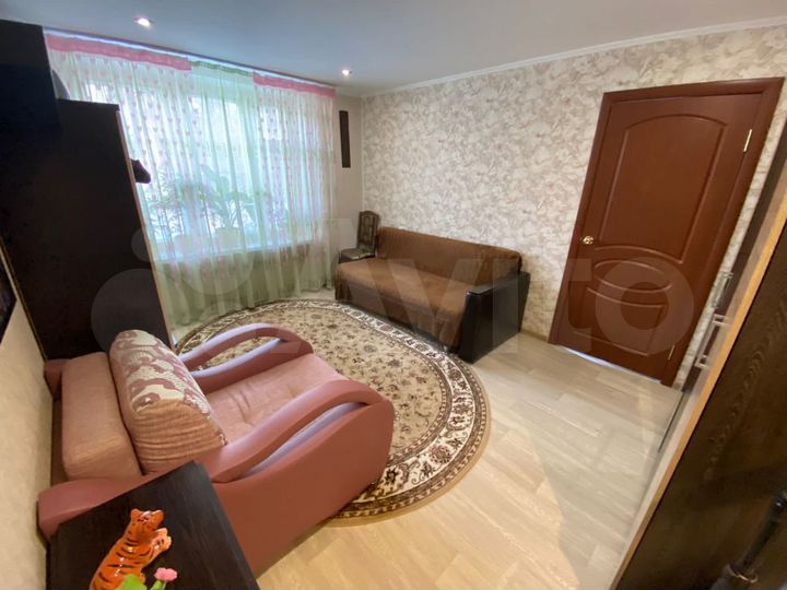 3-к. квартира, 54 м², 3/5 эт.