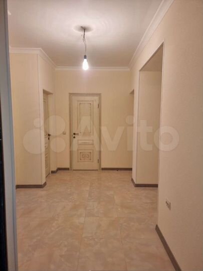3-к. квартира, 95 м², 1/5 эт.
