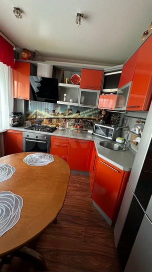 3-к. квартира, 72 м², 4/5 эт.
